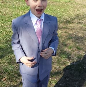 Boys suit with pants _2 vests _jacket- 2 ties